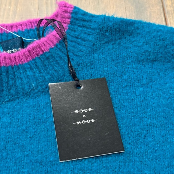 NWT Code X Mode Women’s Long Sleeve “Très Chic” Green Fuschia Trim Sweater Sz: S - Picture 6 of 10